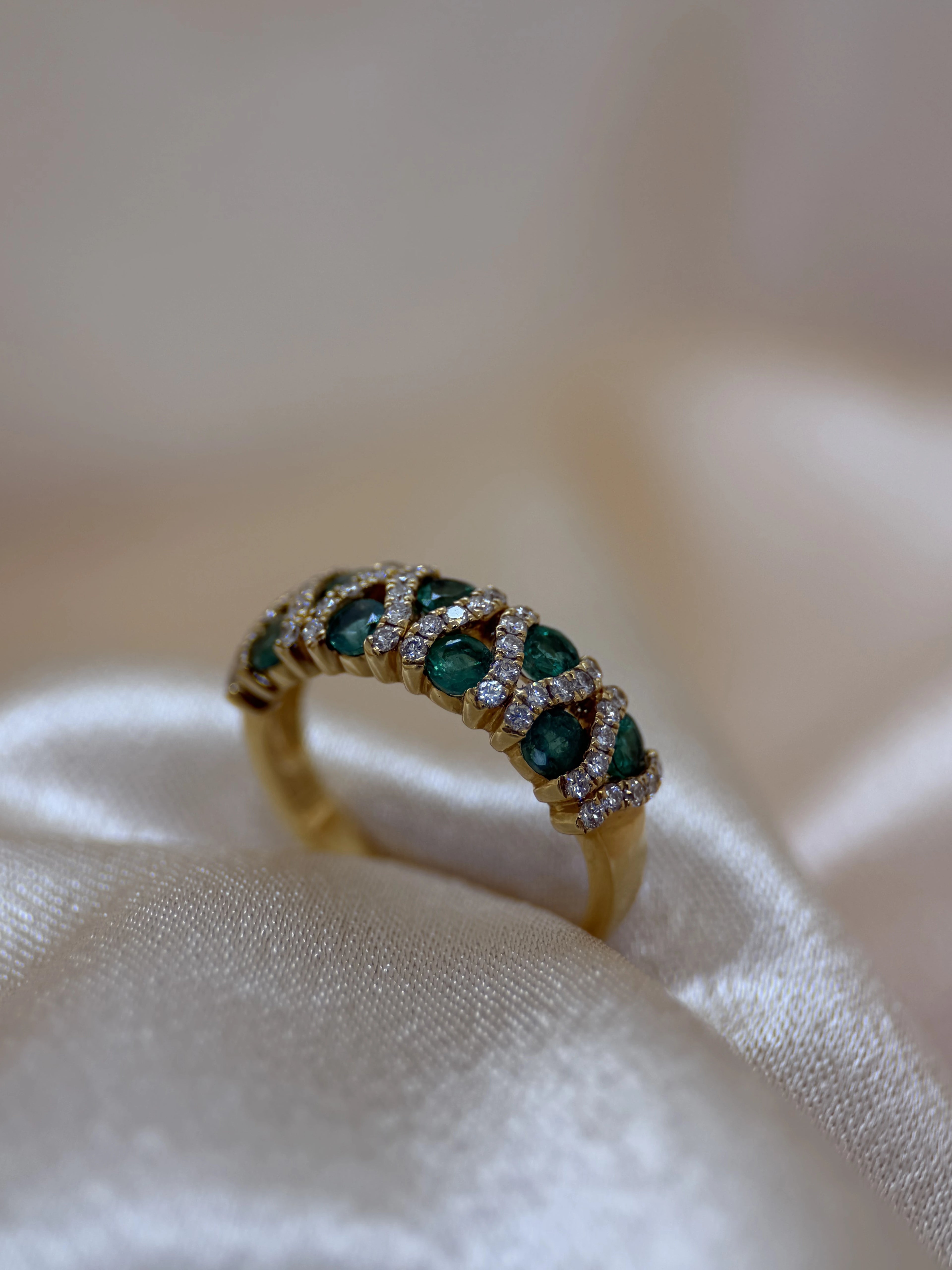 Cocktailring med Smaragder & Briljanter i 18K Rödguld