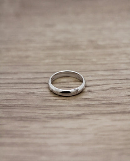 CB Design Curved slät vigselring 4,0 mm i platina