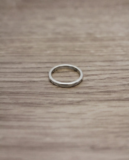 CB Design Smooth slät vigselring 2,5 mm i platina