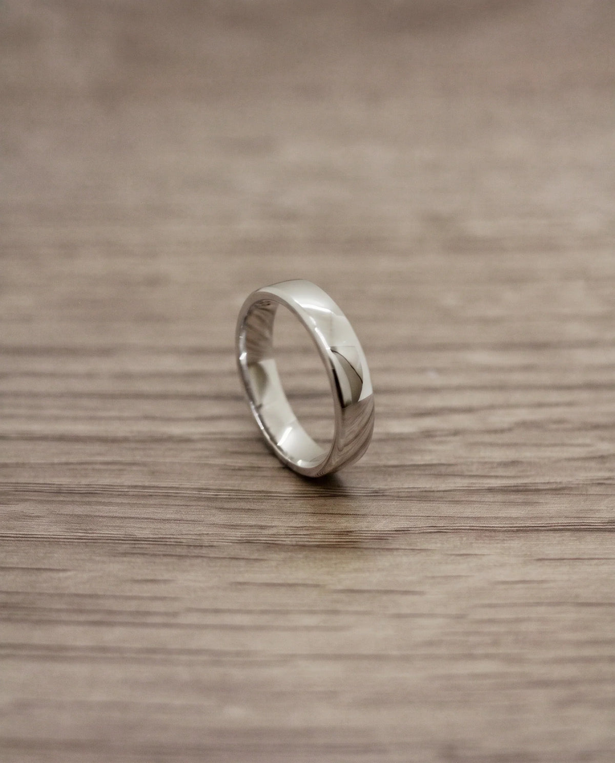 CB Design Smooth slät vigselring 5,0 mm i platina