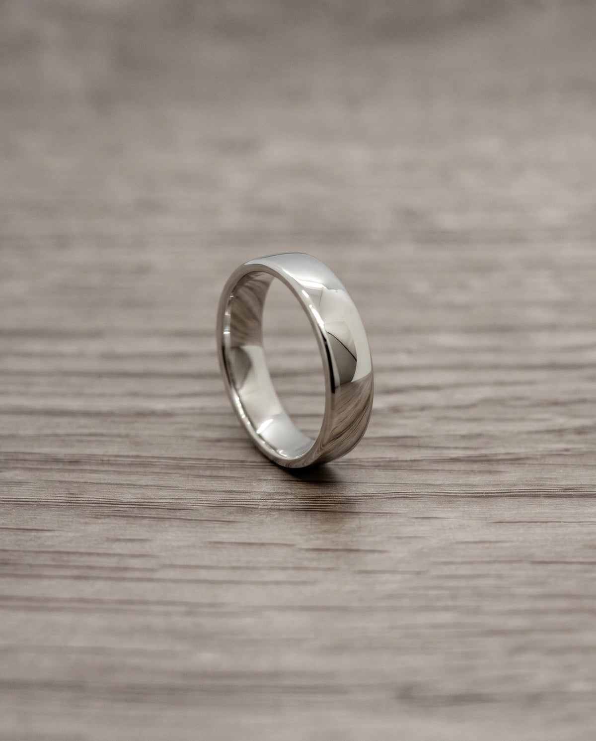 CB Design Smooth slät vigselring 6,0 mm i platina