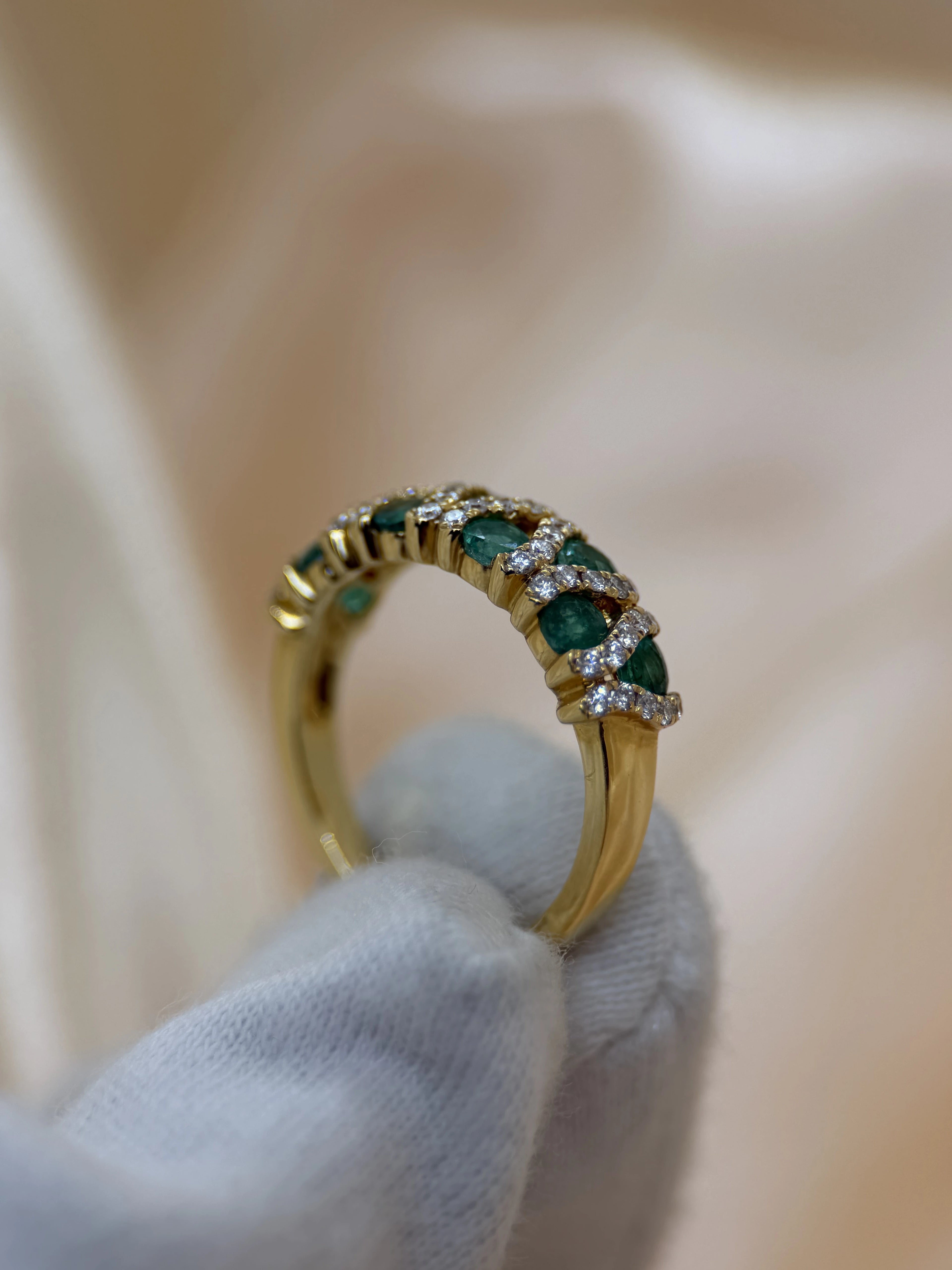 Cocktailring med Smaragder &amp; Briljanter i 18K Rödguld